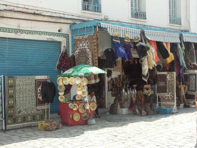 04- Sousse typical tourist shop